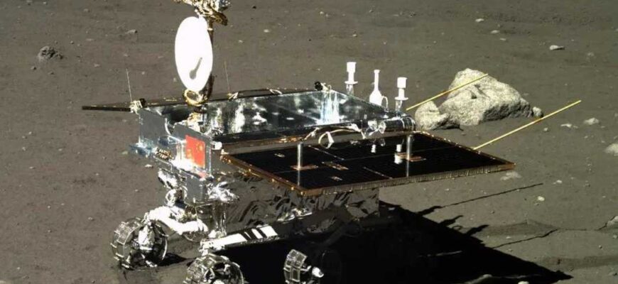 Первое в истории обнаружение воды на Луне китайским посадочным модулем
