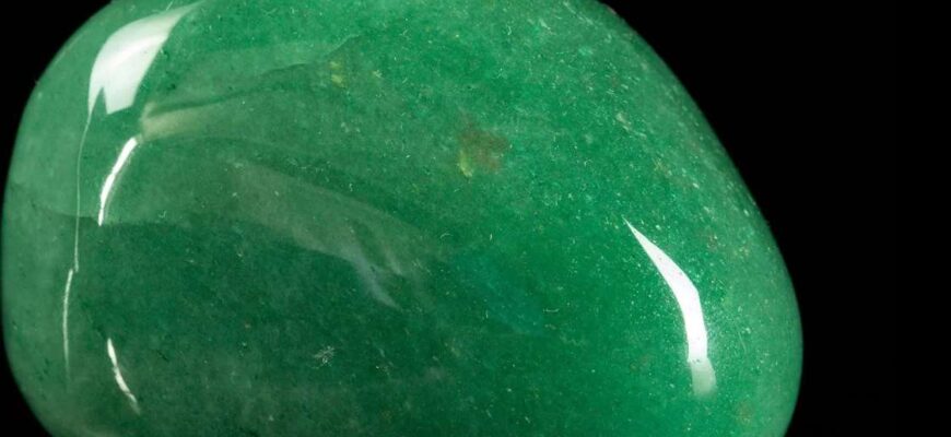 Нефритовый камень и магические свойства