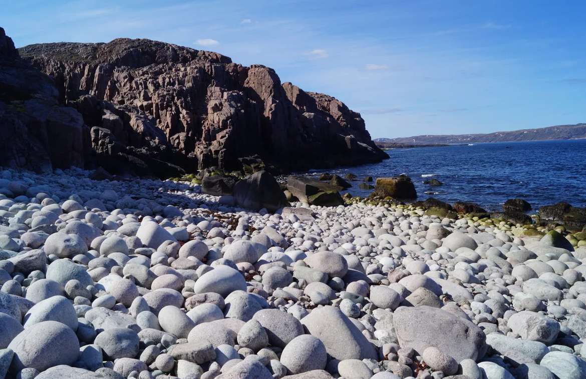 Пляж Каменный (Мурманская область) - 10 диких пляжей в России